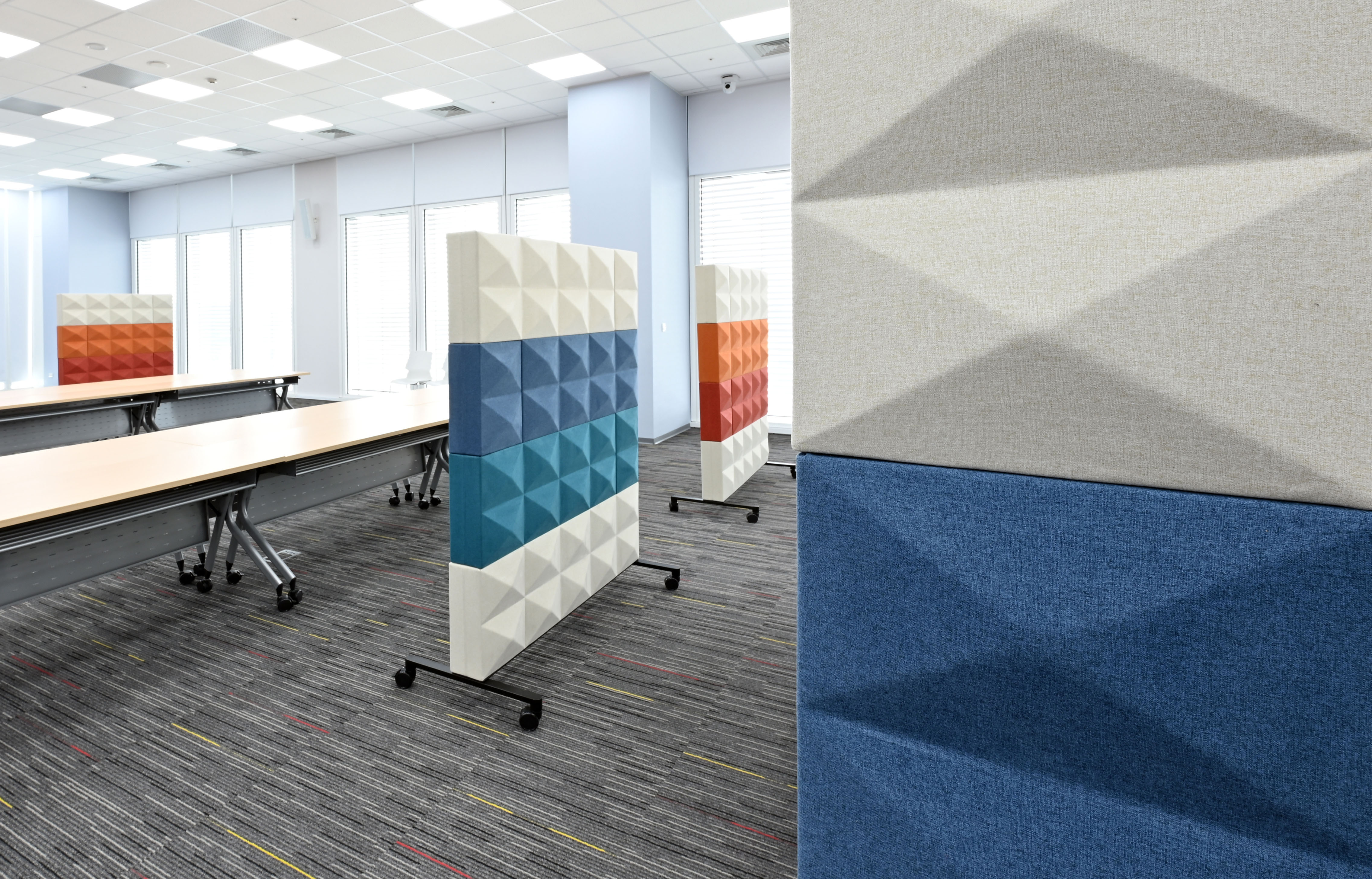 Fabricks™ (吸音材)